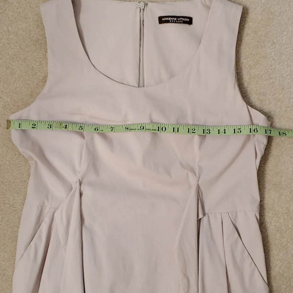 Adrienne Vittadini cream dress size 4